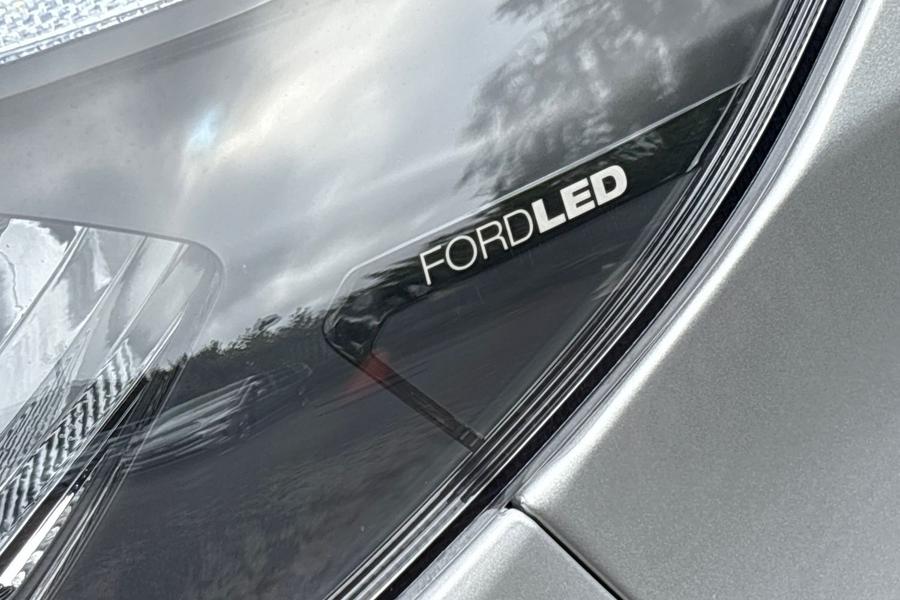 Ford TRANSIT CUSTOM Photo autoimg-04bd15384054a9b3a9152db02905122a368ad0ca.jpg