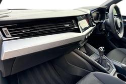 AUDI  A1 Sportback  Photo 2