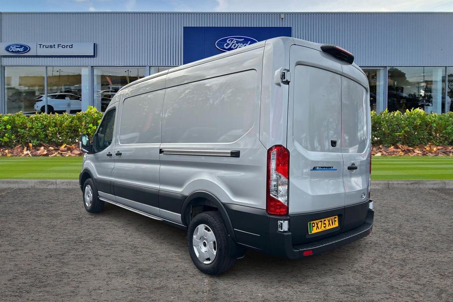 Used Ford E-TRANSIT 2