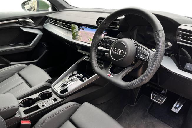 AUDI A3 Photo 6