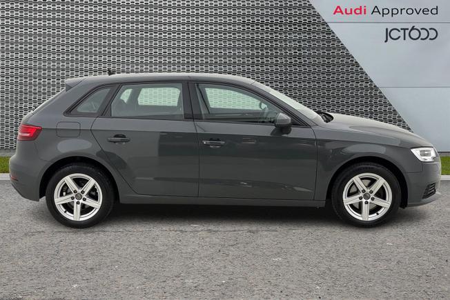 AUDI A3 Photo 4