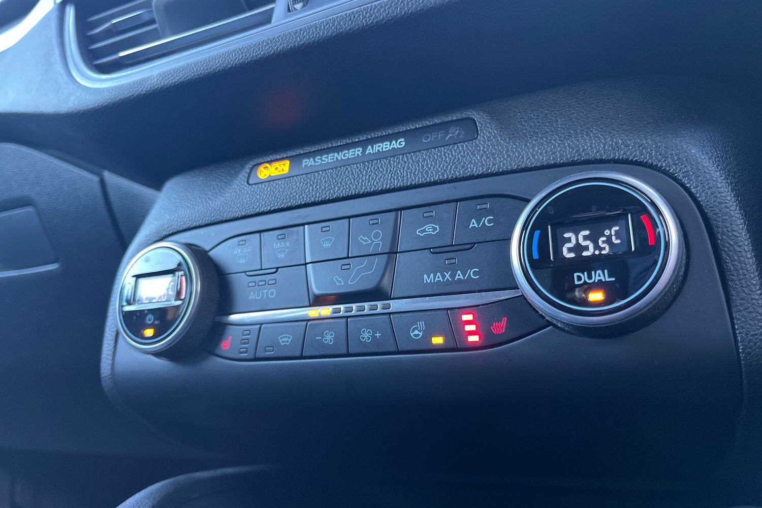 Ford Focus Photo 21