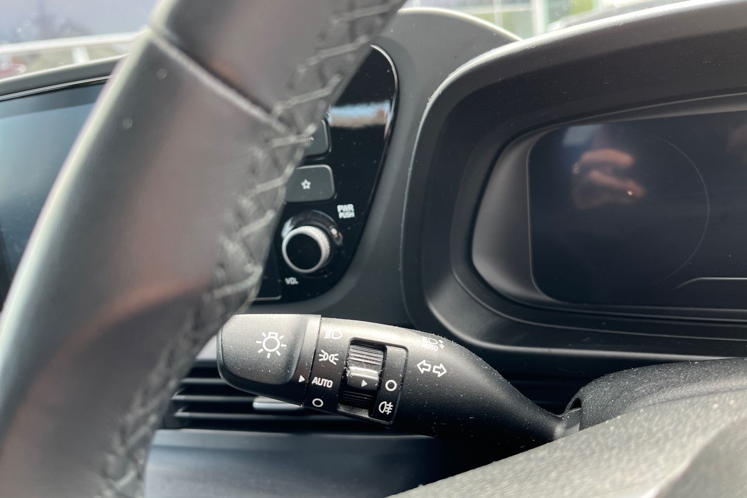Hyundai BAYON Photo 13