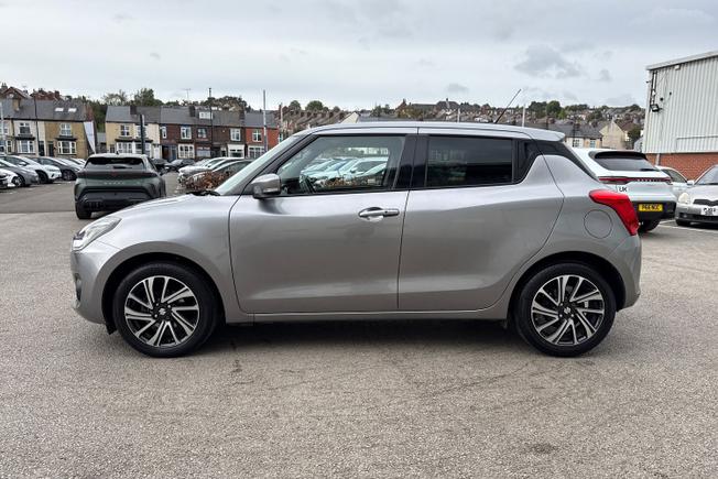 SUZUKI Swift Photo 25
