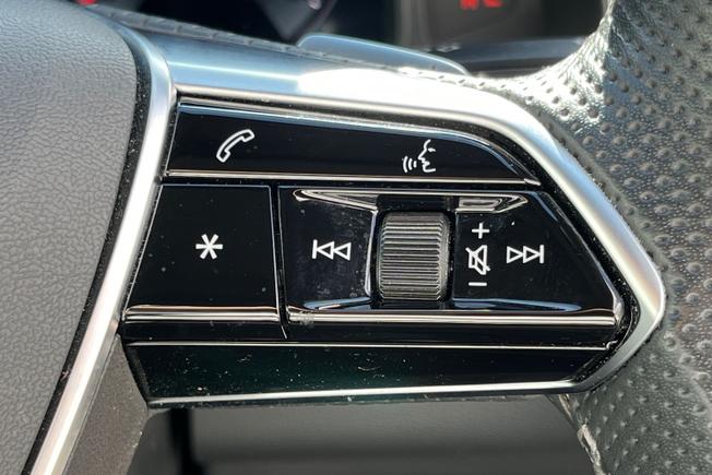 Audi A6 Avant Photo 17