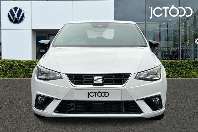 SEAT Ibiza Photo 8