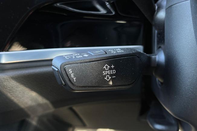 Audi RS Q3 Photo 38