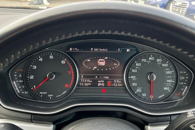 AUDI A5 Photo 16