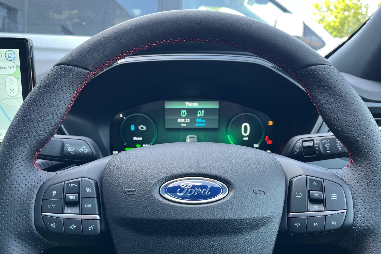 Ford KUGA Photo 22