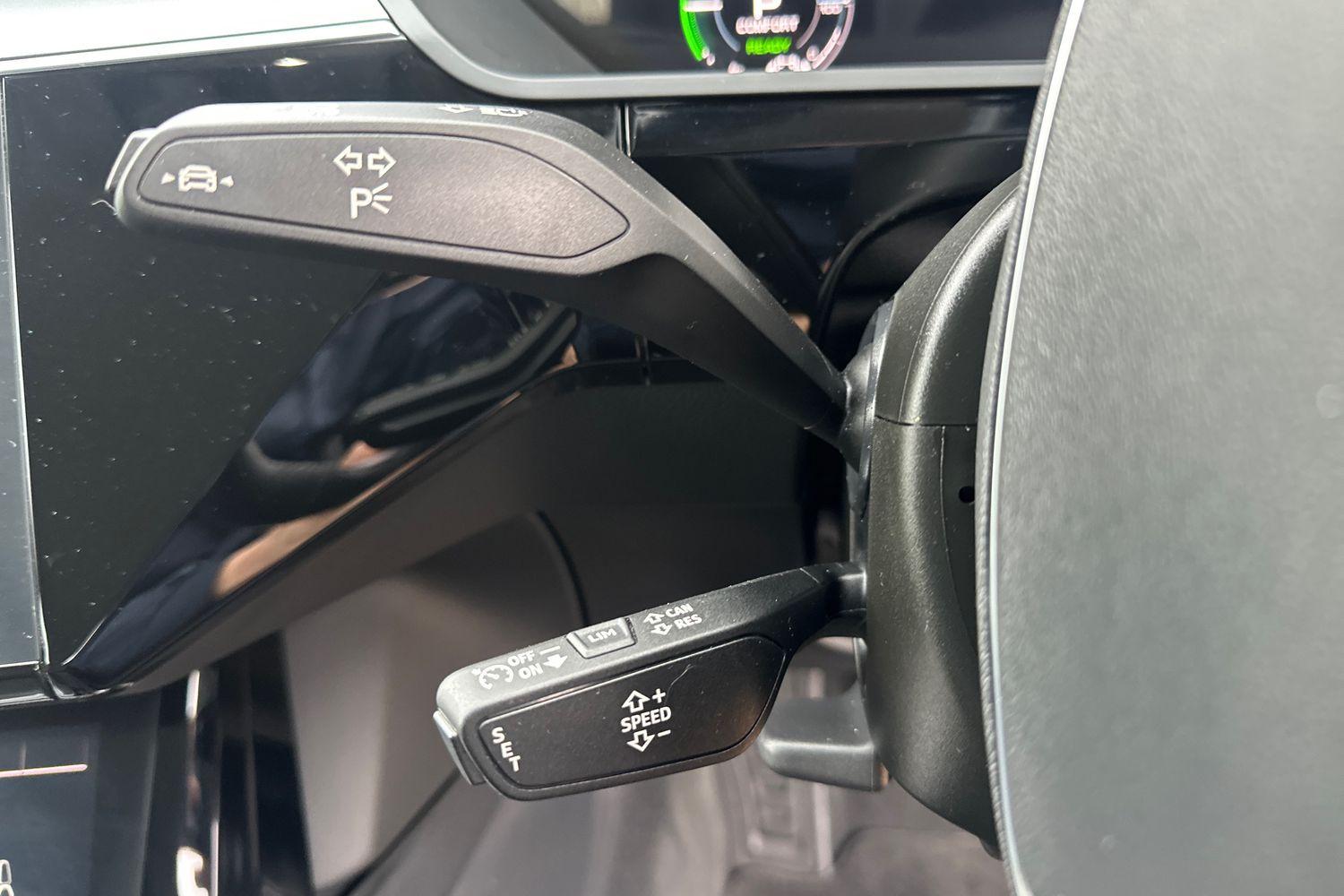Audi E-TRON Photo 13