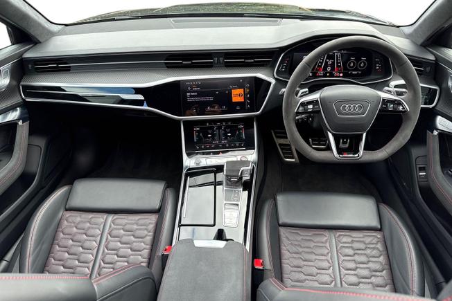 AUDI RS6 Avant Photo 10