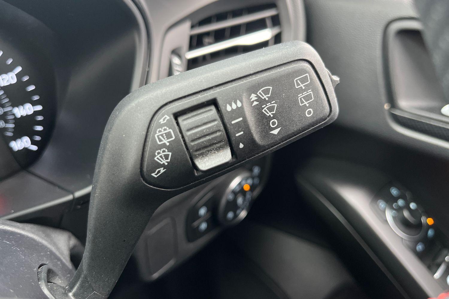 Ford FOCUS Photo 14