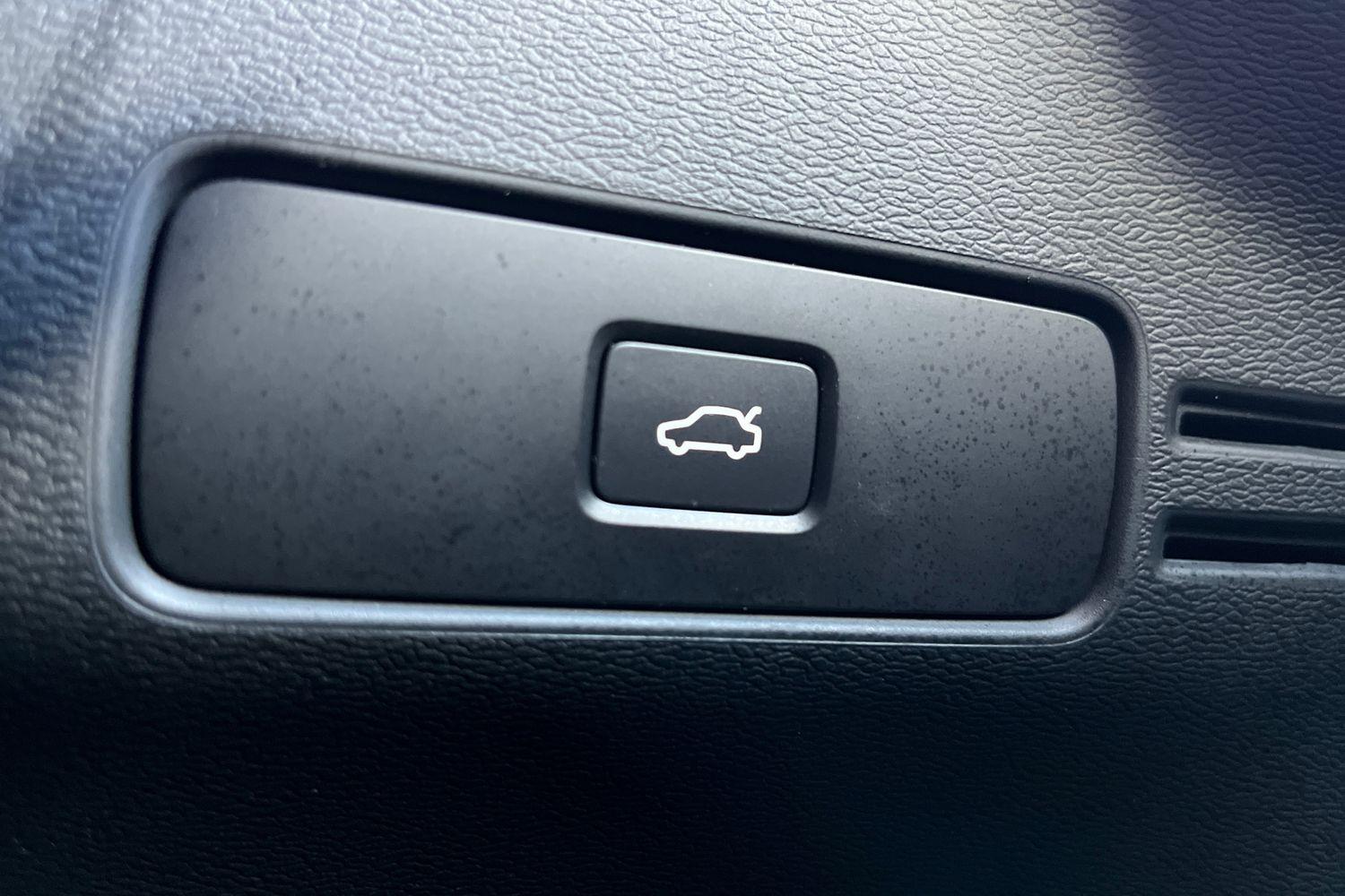 Volvo XC40 Photo 23