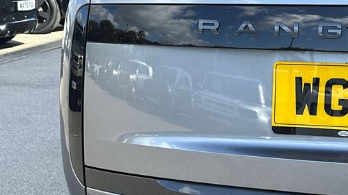 Land Rover Range Rover Photo autoimg-04deba83464a261a9f4e7781f8295b11f528efea.jpg