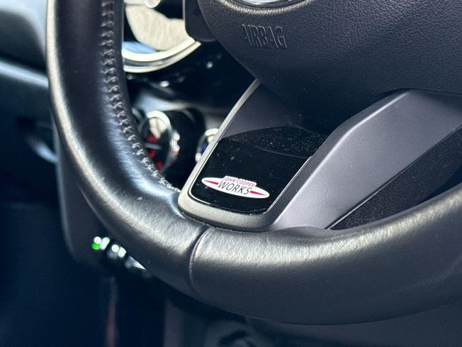MINI Hatch Photo 46