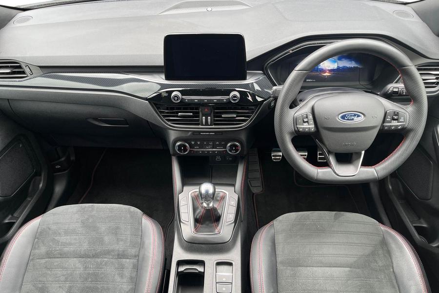 Ford KUGA Photo autoimg-04e0352c8a6bfc36be2abe21737b6d1ef487fd29.jpg