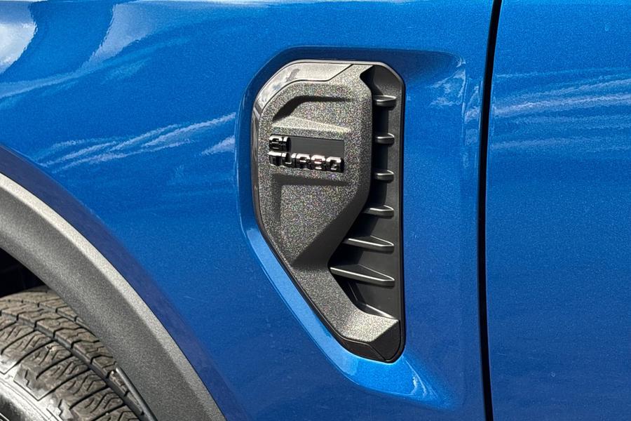 Ford RANGER Photo autoimg-04e0f51b3d838532bd79daf6d4c6c92bd24e9bec.jpg