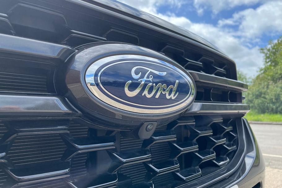 Used Ford RANGER WV75XWH 17
