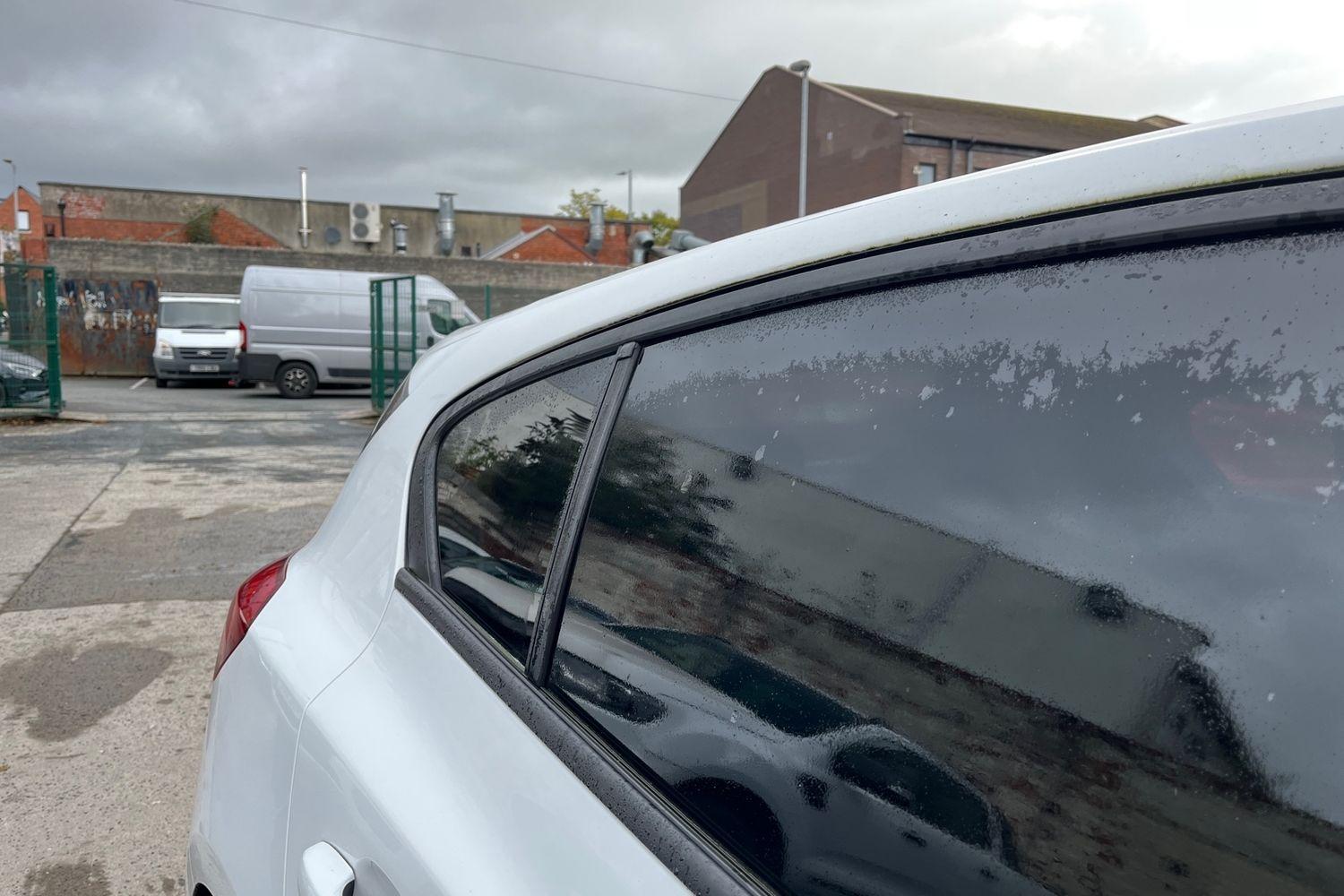 Ford FOCUS Photo 38