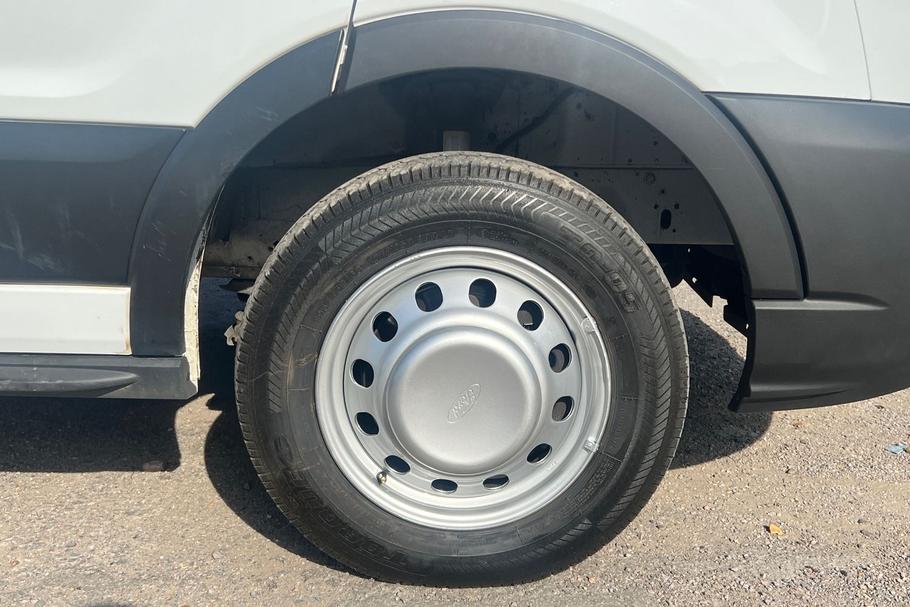 Used Ford TRANSIT FY70ANR 22