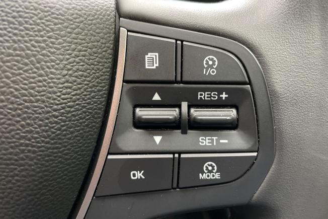HYUNDAI i20 Photo 17