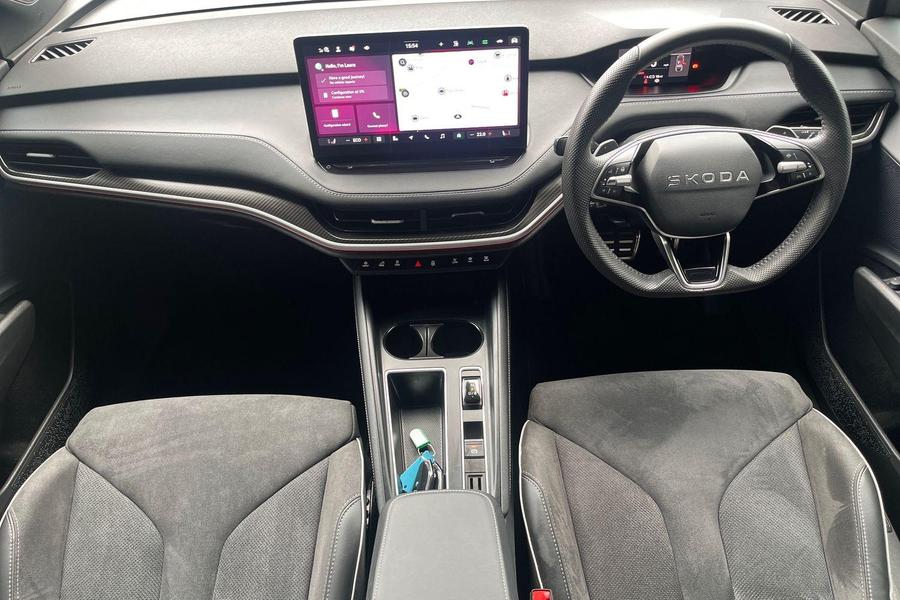 Skoda ENYAQ Photo autoimg-04ee89e9c9a43c00e2f41c562de43c385932fe35.jpg
