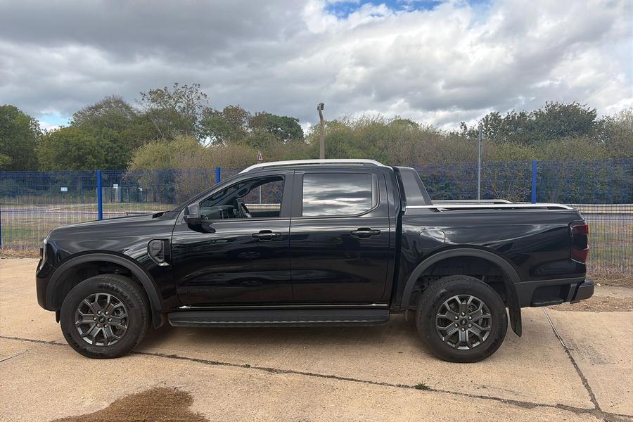 Ford RANGER Photo autoimg-04f1dfd79cb50b7d759ccc79ab66daa52374f6b7.jpg