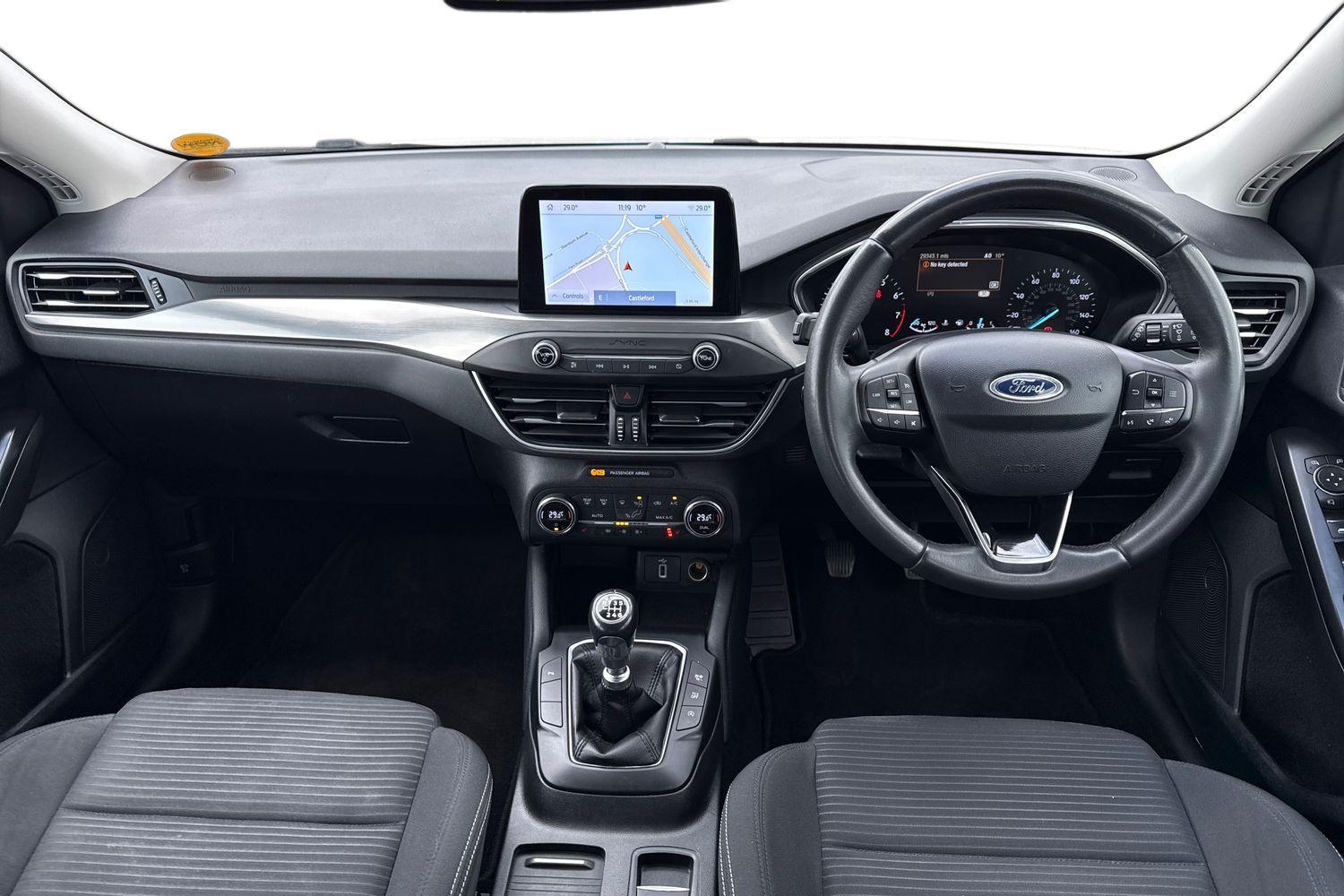 Ford FOCUS Photo 9