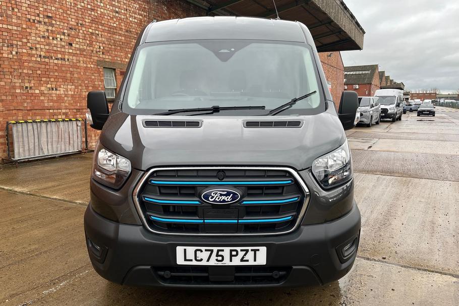 Used Ford E-TRANSIT LC75PZT 12