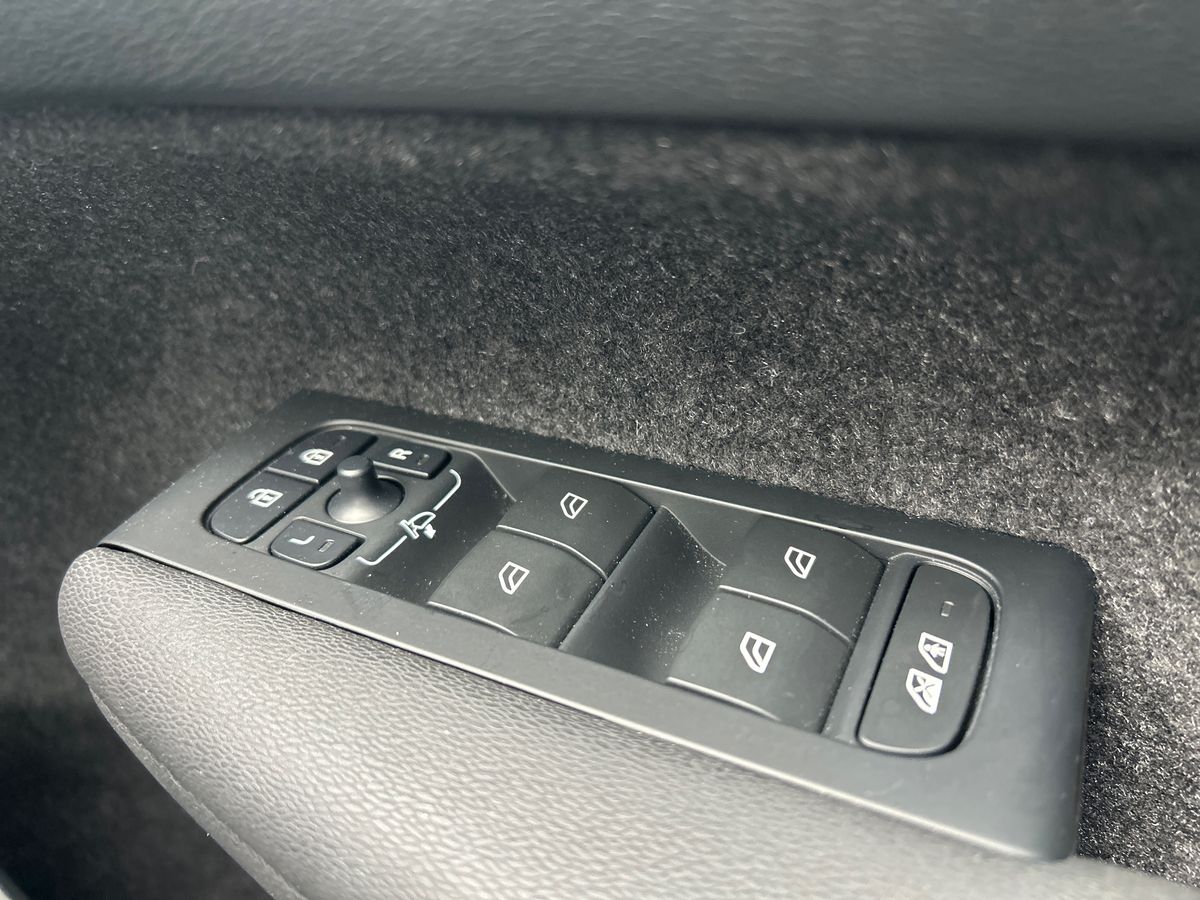 Volvo XC40 Photo 35