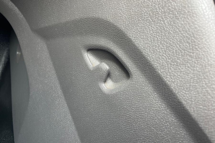 Ford TRANSIT CONNECT Photo autoimg-04f9a18551756a8f0e395d86c8de2eed6a3dbc73.jpg