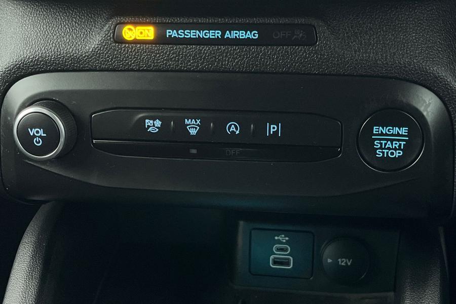 Ford FOCUS Photo autoimg-04fc3d08849894dcf93f5ec36f9bdf83c50323f2.jpg