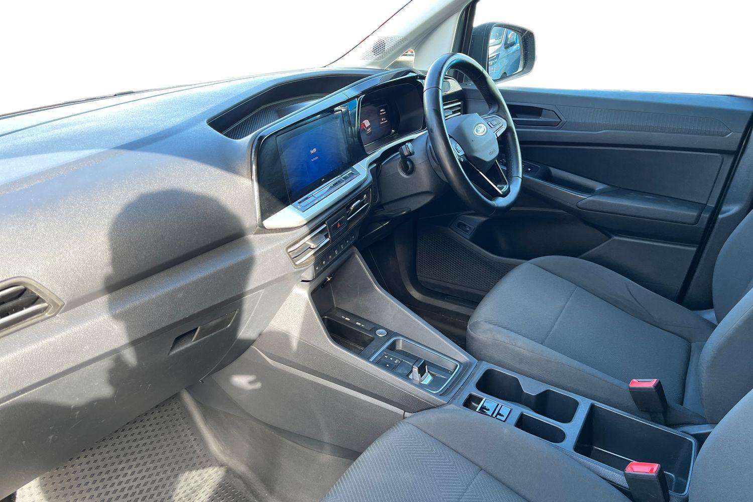 Ford TRANSIT CONNECT Photo 2