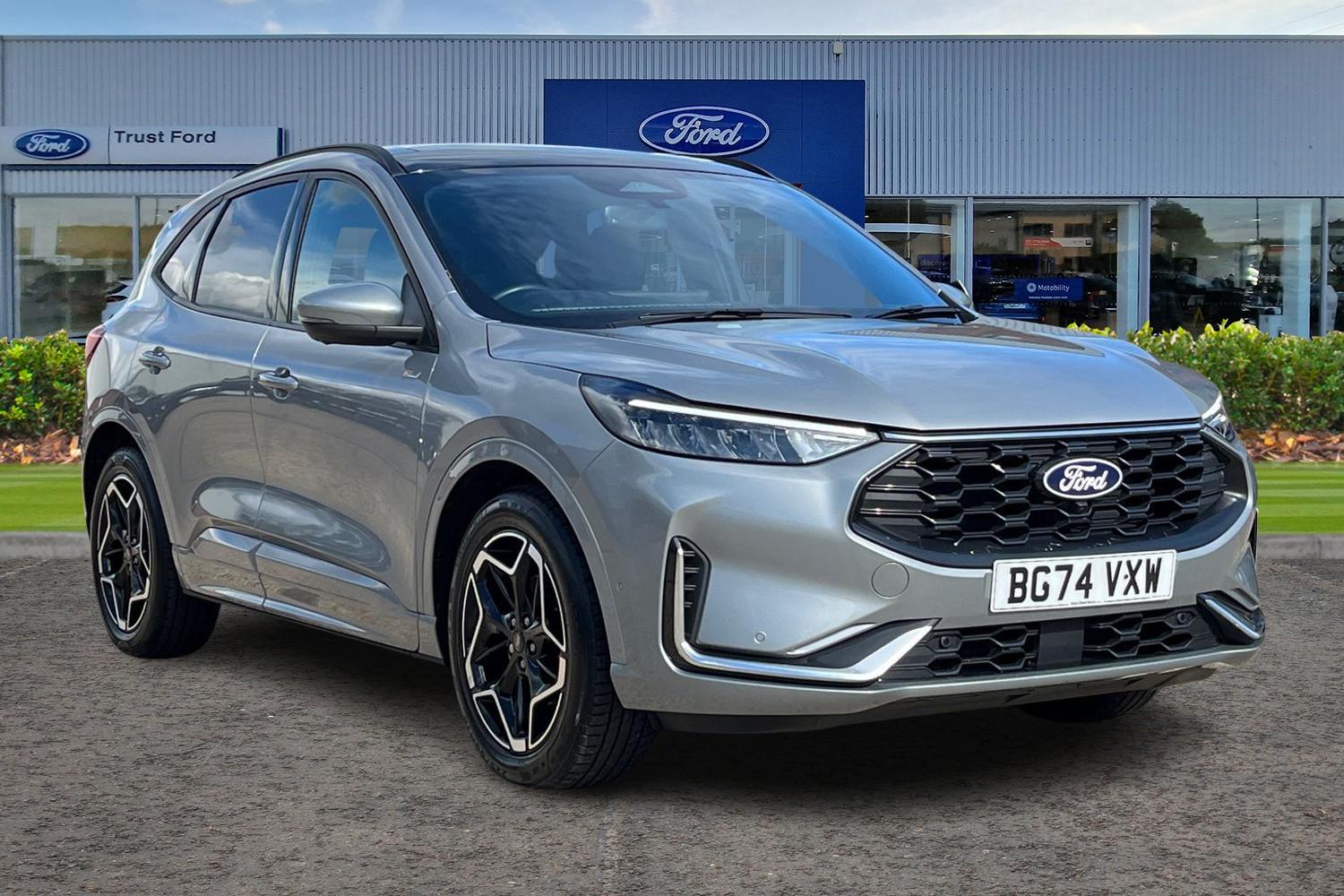 Ford Kuga Photo 0