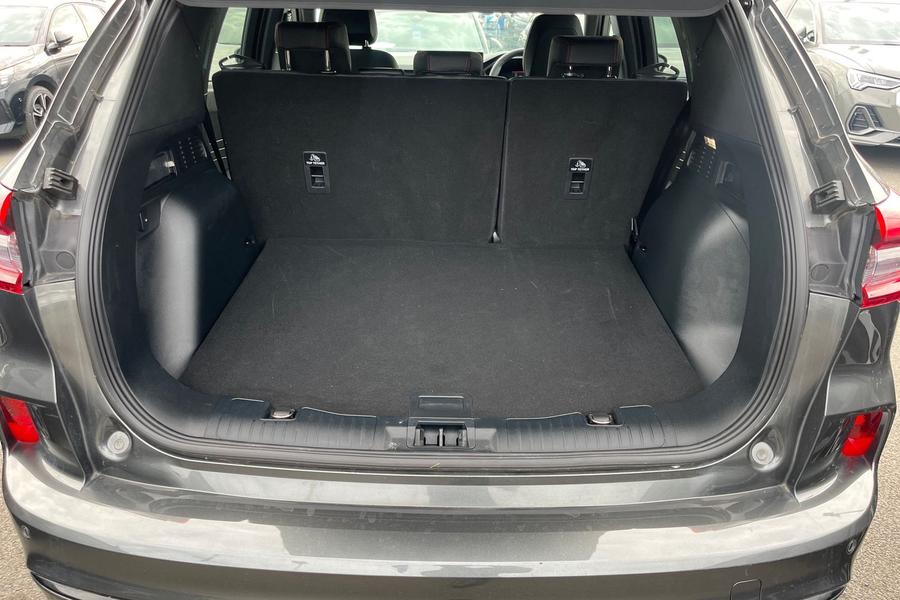Ford KUGA Photo autoimg-05004668a0fda3e80cbebde83451b71fd9f55e43.jpg