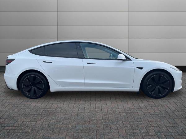 TESLA Model 3 Photo autoimg-050513fb95c29c8ffee99221aa5fdf0fa4100f12.jpg