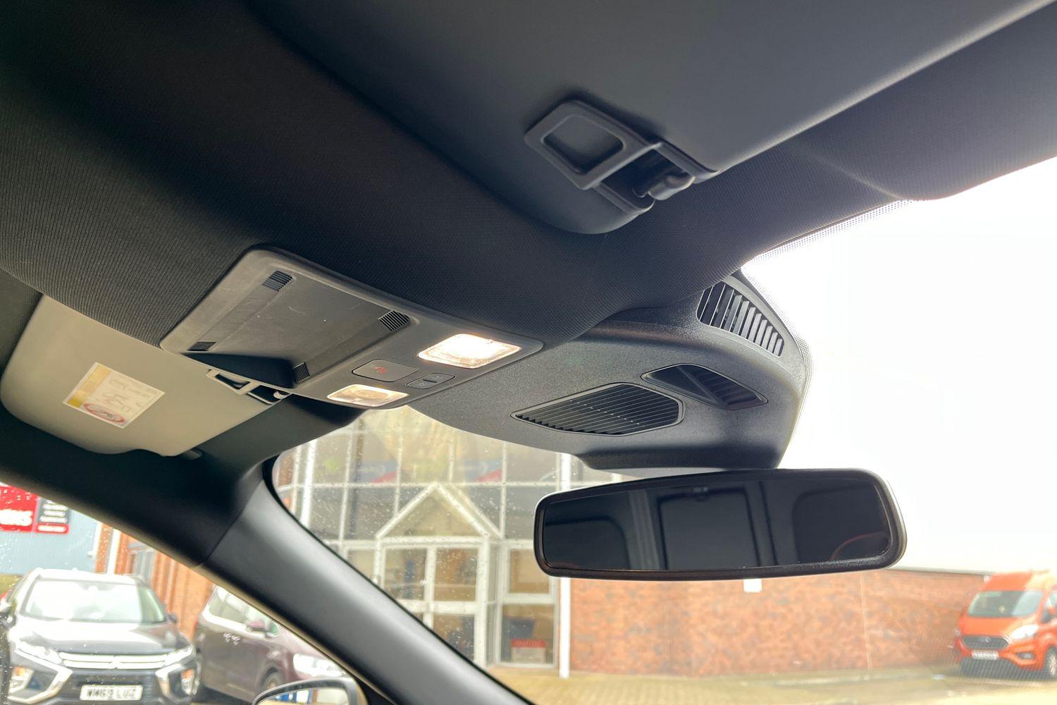 Ford Kuga Photo 34