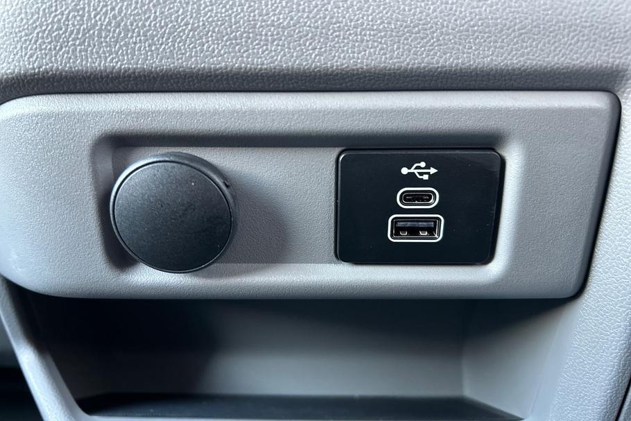 Used Ford E-TRANSIT CUSTOM 36