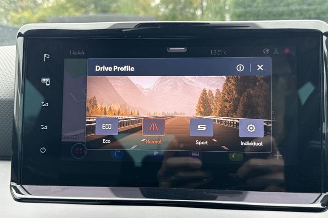 SEAT Arona Photo 27