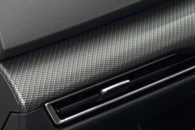 VOLKSWAGEN Golf Photo 44