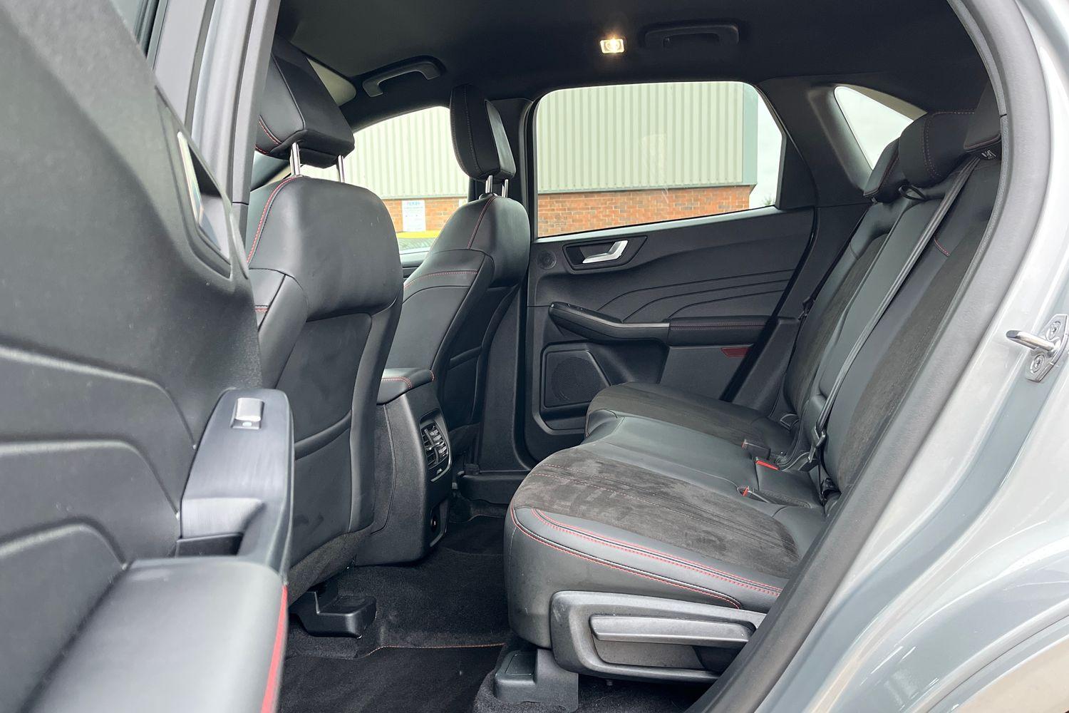 Ford Kuga Photo 26