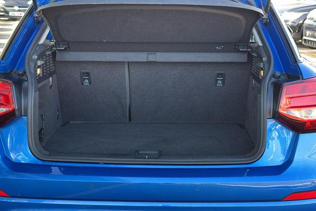AUDI Q2 Photo 12