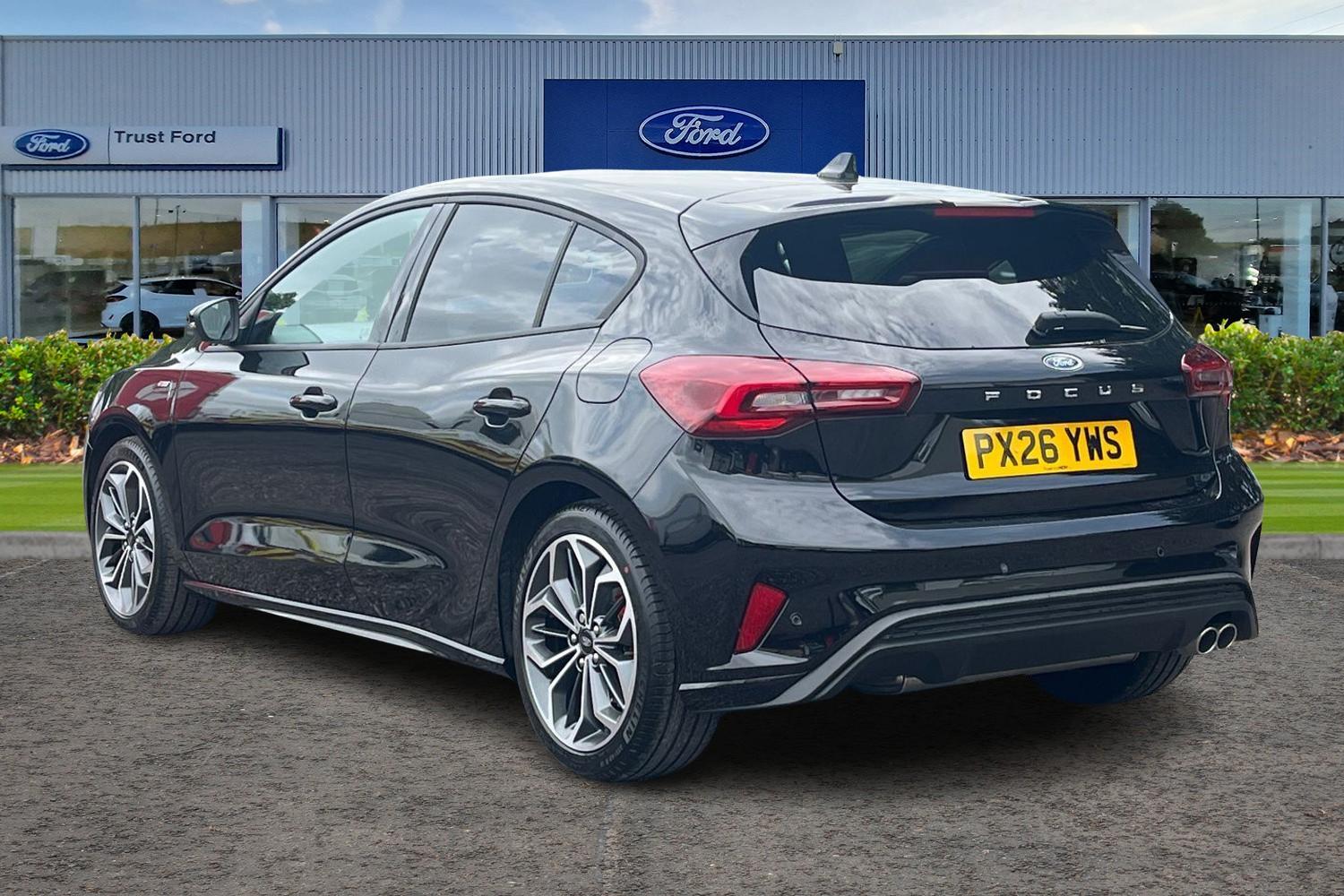 Ford FOCUS Photo 1