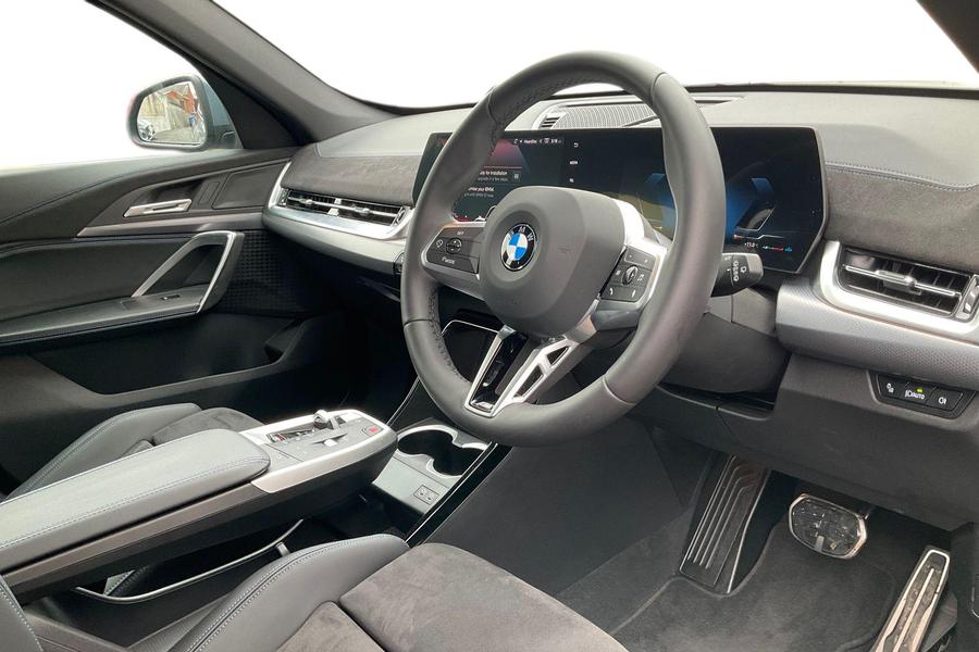 BMW X1 Photo autoimg-0520741d7a0531188fffd08ad2e7c5ad4fa8691b.jpg