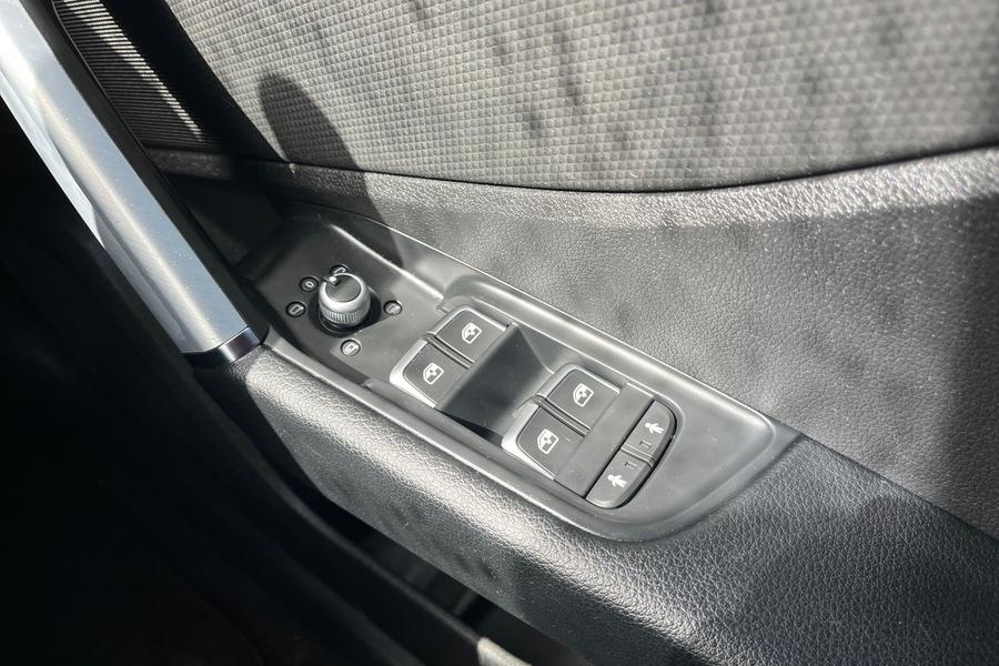 Audi Q2 Photo autoimg-0521fdb67b7d7effe85909f474d587bf37b956b1.jpg