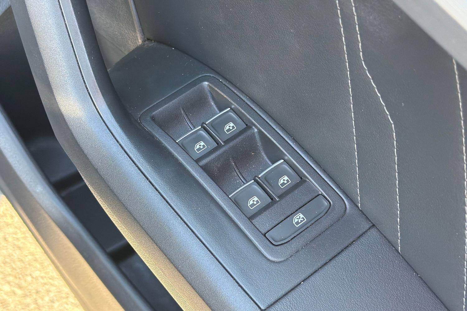 SEAT ATECA Photo 15