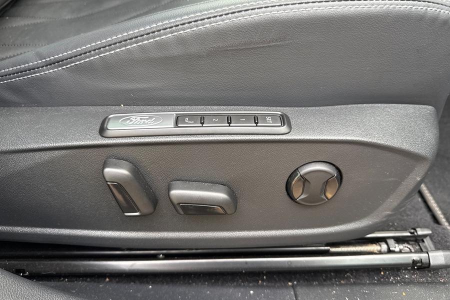 Ford Capri Photo autoimg-0528fece949cdcf324070ebb309e3fe1b3433899.jpg