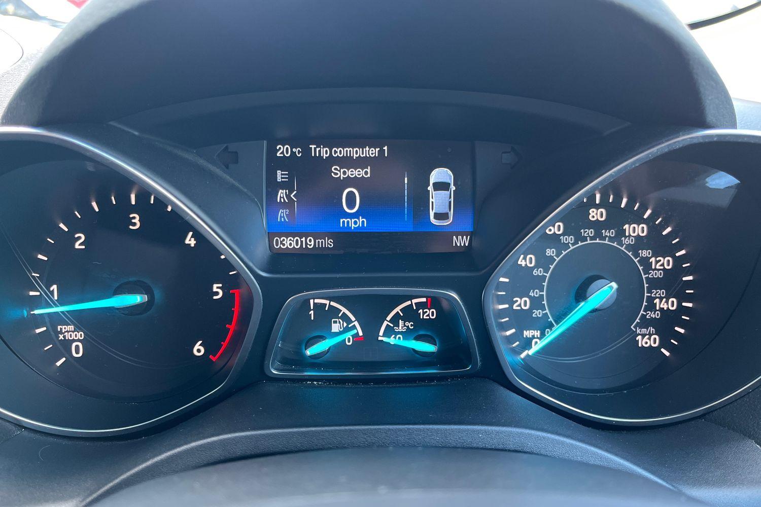 Ford KUGA Photo 12
