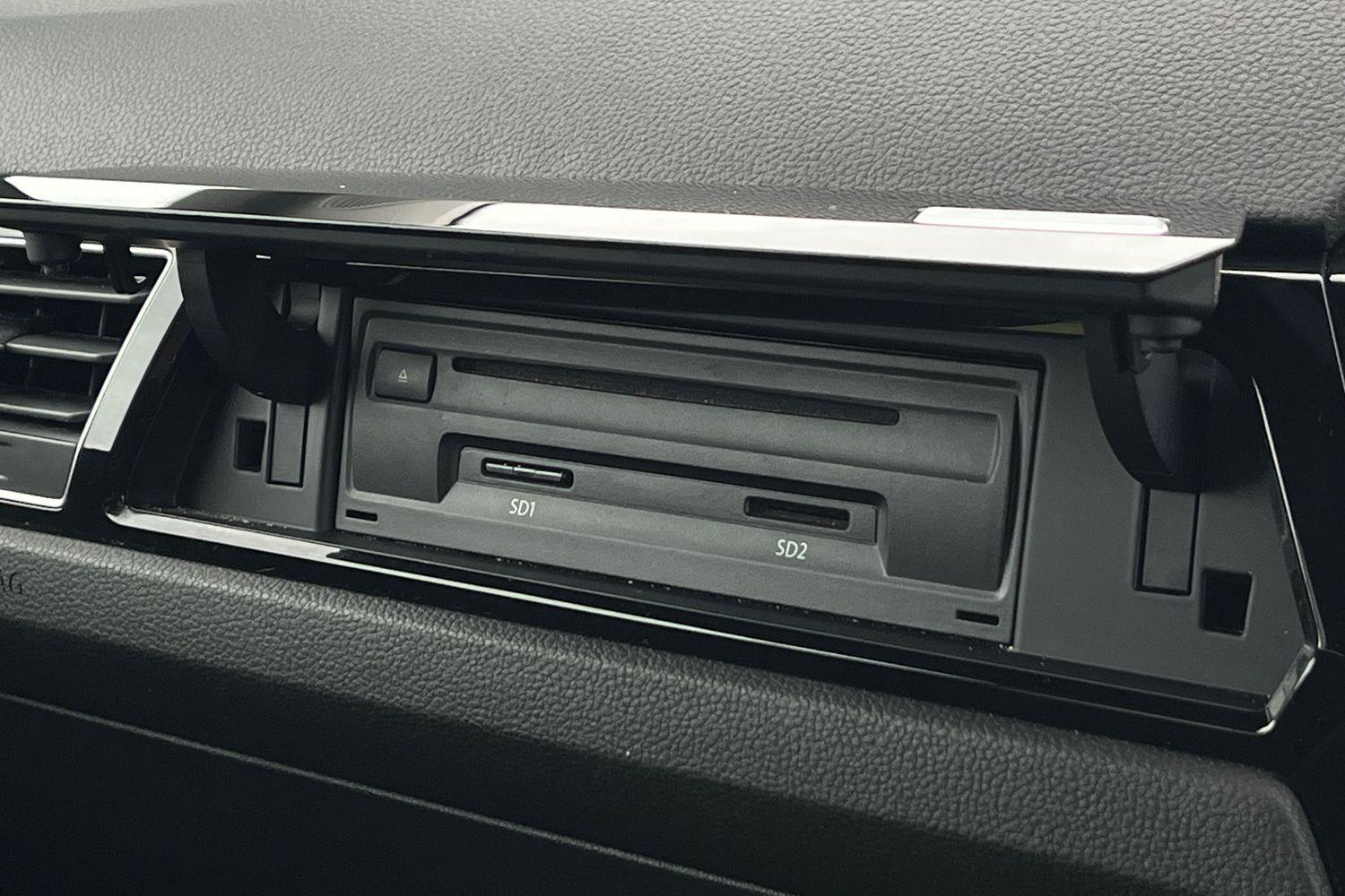 Volkswagen TOURAN Photo 24