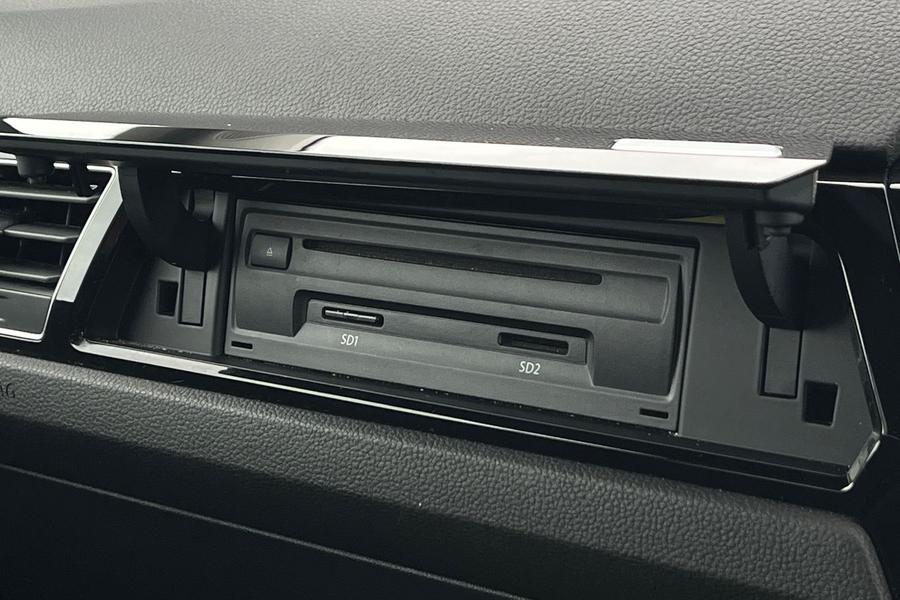 Volkswagen TOURAN Photo autoimg-052da013b12f8e9d912281f8e6525a8b4f63151a.jpg